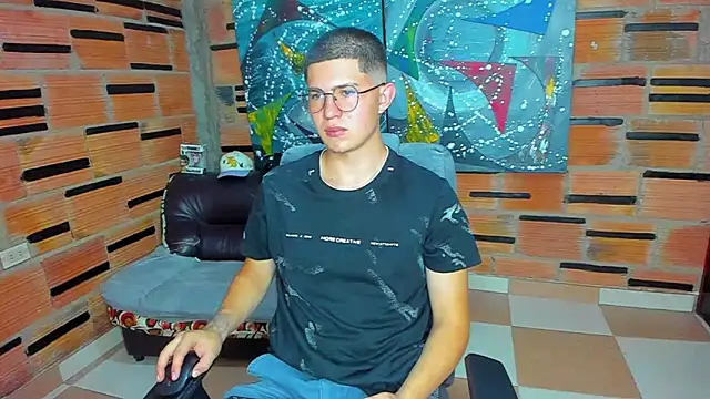 patrik 027 online show from January 2025 08:00:01 PM