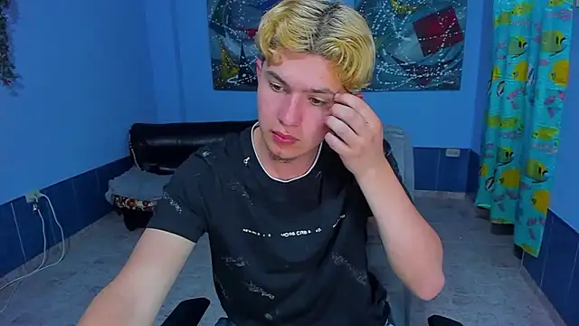 patrik 027 online show from September 2025 06:35:02 AM