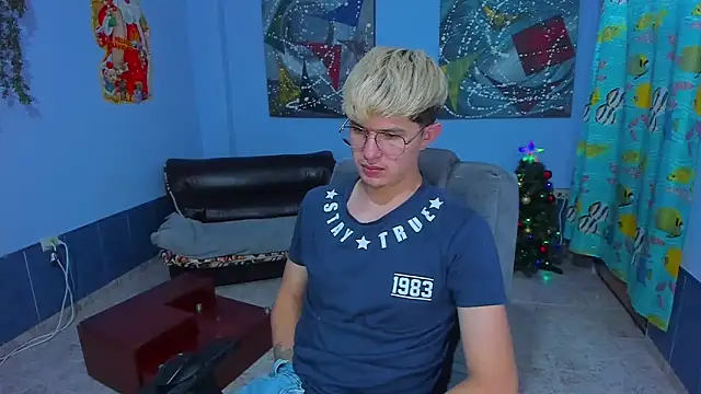 patrik 027 online show from December 2025 07:23:02 PM