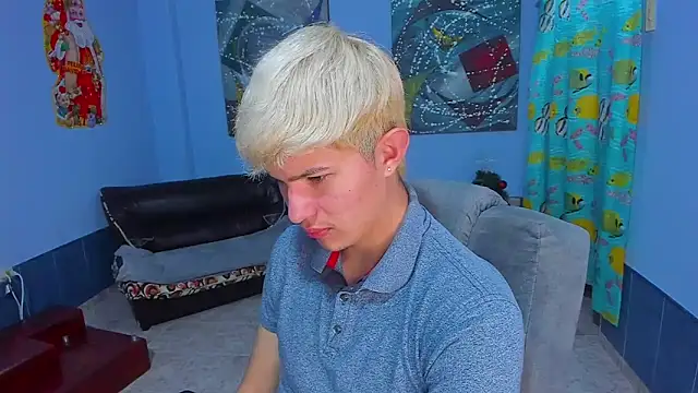 patrik 027 online show from December 2025 09:11:01 PM