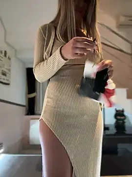 KirstieVegas online show from January 2025 08:18:01 PM