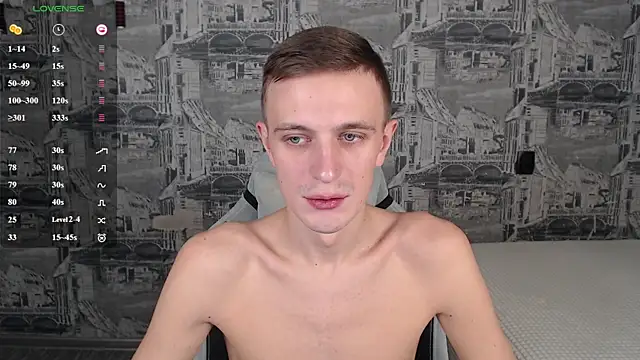 Snapshot of Oliver_Fresh chatting on April 2026 09:23:02 AM Oliver Fresh online show from April 2026 09:23:02 AM