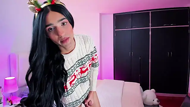 Ainhoads online show from December 2024 03:13:02 AM