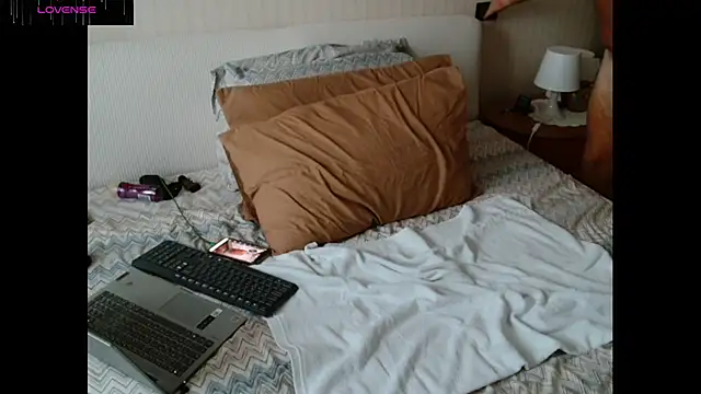 genova1970 online show from September 2025 04:53:02 PM