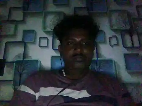 Snapshot of Mallupaiyanaachu chatting on January 2025 03:54:02 PM Mallupaiyanaachu online show from January 2025 03:54:02 PM