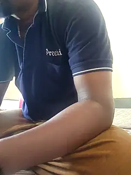 Snapshot of Mallupaiyanaachu chatting on March 2025 03:33:02 AM Mallupaiyanaachu online show from March 2025 03:33:02 AM