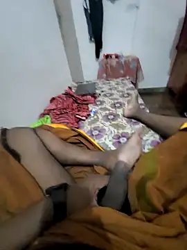 Snapshot of Mallupaiyanaachu chatting on March 2025 03:06:01 PM Mallupaiyanaachu online show from March 2025 03:06:01 PM