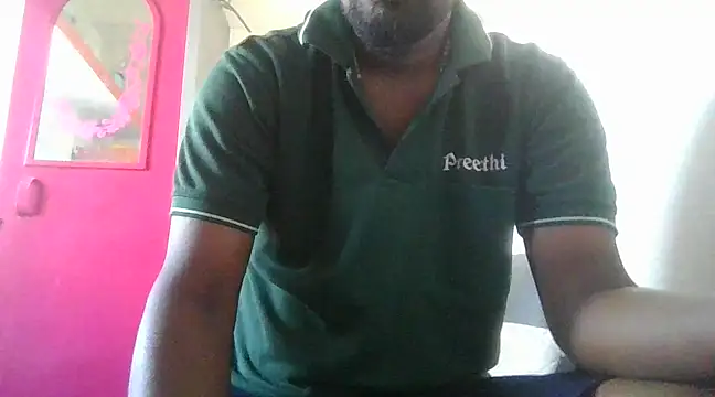 Snapshot of Mallupaiyanaachu chatting on March 2025 02:47:01 AM Mallupaiyanaachu online show from March 2025 02:47:01 AM