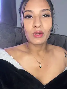 CeliWoods online show from September 2025 03:38:02 PM