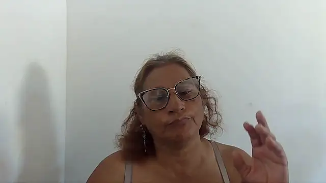 charrysexy1 online show from October 2025 03:24:01 PM