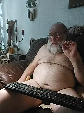 Snapshot of SexySantaC chatting on February 2026 07:34:01 PM SexySantaC online show from February 2026 07:34:01 PM