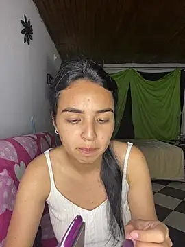 Miss Nicole online show from December 2024 01:17:01 AM