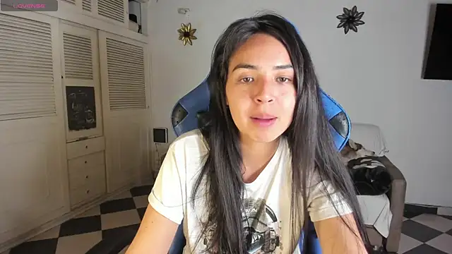 Miss Nicole online show from December 2024 01:53:02 AM