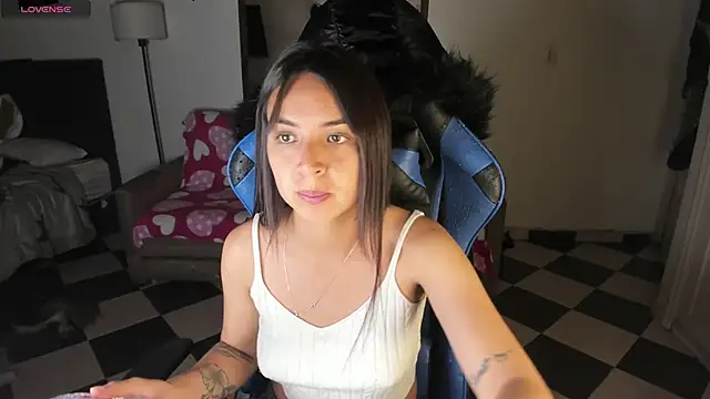 Miss Nicole online show from March 2025 02:25:02 AM