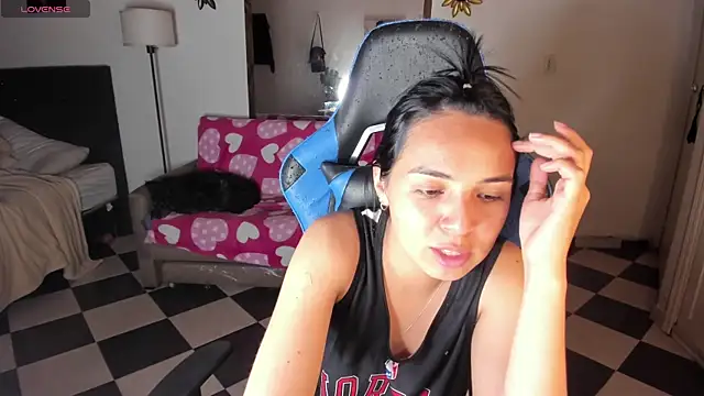 Miss Nicole online show from March 2025 01:34:02 AM