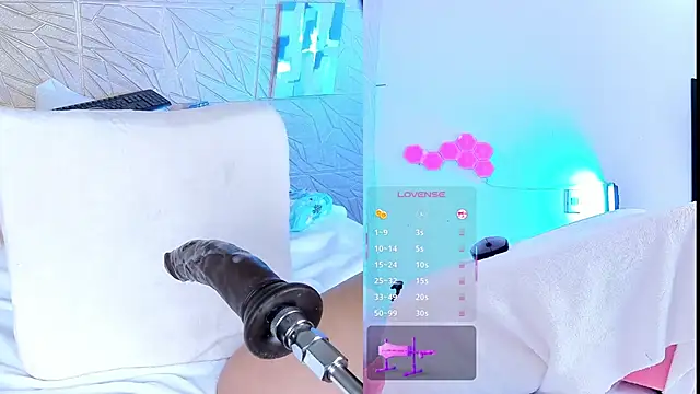 evaa rose online show from February 2025 08:20:02 PM