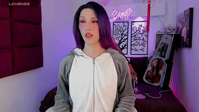 Yaki Tai online show from March 2025 02:01:02 PM