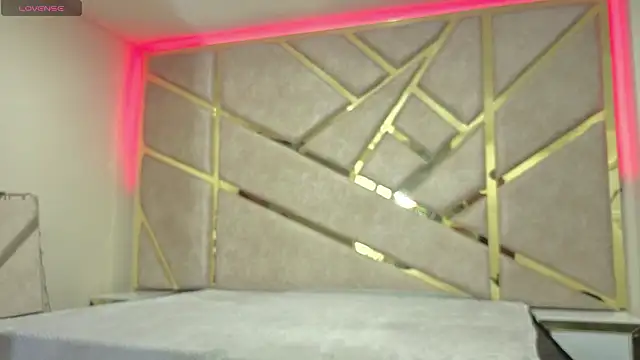 Snapshot of _emma_miller_ chatting on February 2026 11:07:01 AM emma miller online show from February 2026 11:07:01 AM