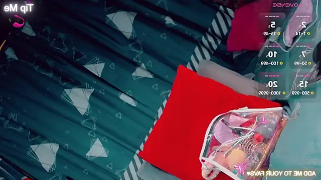 CharlotteBigCock online show from October 2025 02:29:01 PM