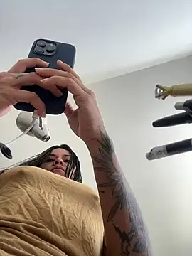 Reggie-Liam online show from February 2025 02:32:01 PM