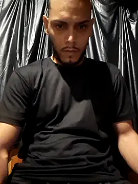 Snapshot of apolodiosgriego chatting on November 2025 04:37:01 AM apolodiosgriego online show from November 2025 04:37:01 AM