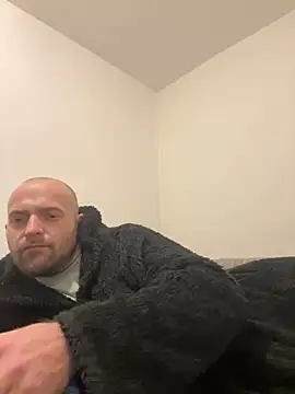 bigguy101 online show from December 2024 11:10:02 PM