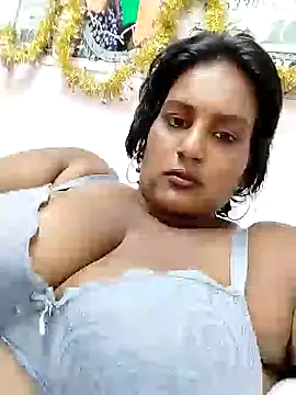 NWC4LYF online show from December 2024 04:19:02 PM