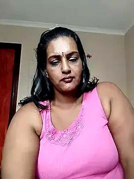 NWC4LYF online show from June 2026 07:00:01 AM