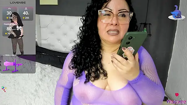 hazel milf online show from November 2025 12:37:01 PM