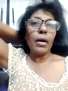 MsAttitude online show from May 2026 04:15:01 PM