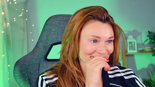 MistyBarnes online show from February 2026 01:08:02 PM