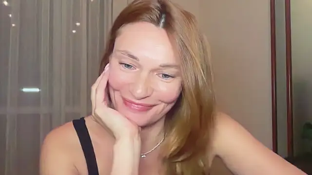 Snapshot of MistyBarnes chatting on April 2026 04:19:01 PM MistyBarnes online show from April 2026 04:19:01 PM