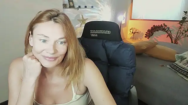 Snapshot of MistyBarnes chatting on May 2026 02:36:02 PM MistyBarnes online show from May 2026 02:36:02 PM