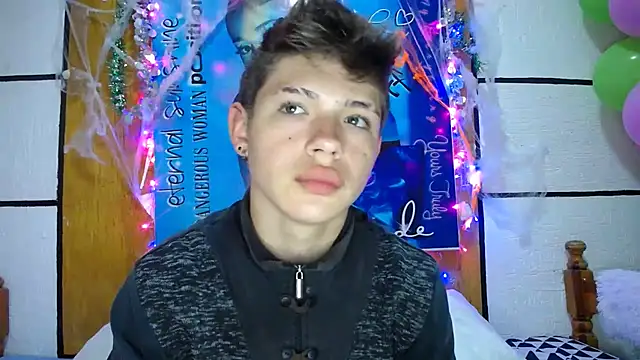 twinks big cock milkers online show from December 2024 02:49:02 PM