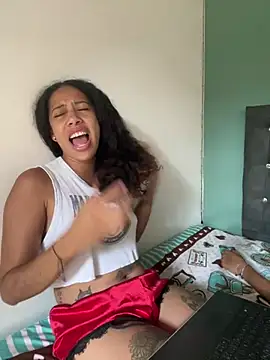 Miley and Vash online show from December 2024 05:48:01 PM