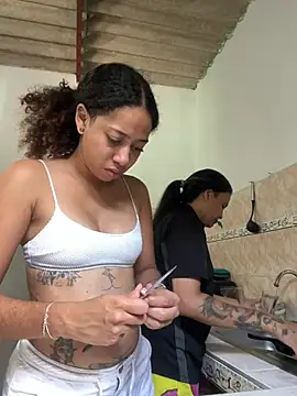 Miley and Vash online show from December 2024 06:37:02 PM