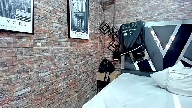 AcidMilo online show from December 2024 05:44:01 PM