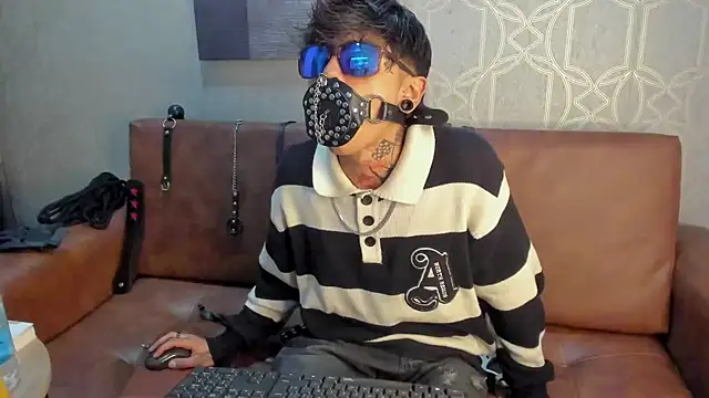 AcidMilo online show from December 2024 05:18:01 AM