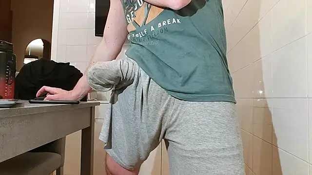 Snapshot of asa92921 chatting on January 2025 05:20:02 PM asa92921 online show from January 2025 05:20:02 PM