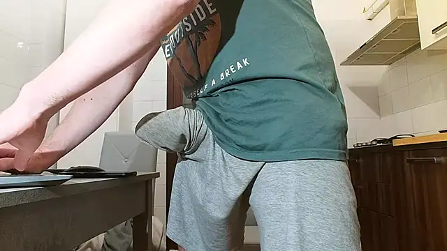 Snapshot of asa92921 chatting on January 2025 07:45:01 PM asa92921 online show from January 2025 07:45:01 PM