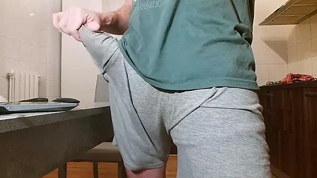 Snapshot of asa92921 chatting on February 2025 07:58:01 PM asa92921 online show from February 2025 07:58:01 PM