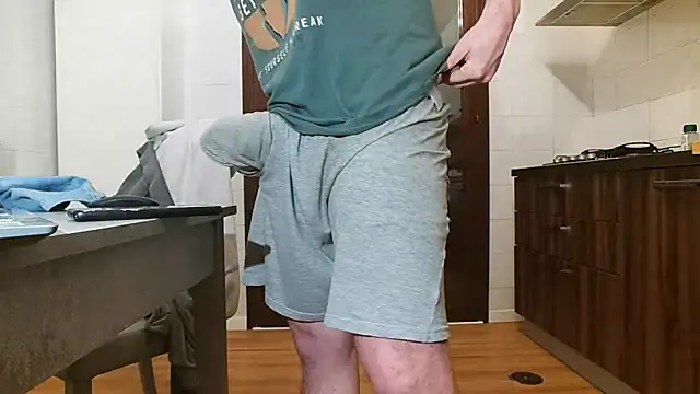 Snapshot of asa92921 chatting on March 2025 10:49:02 PM asa92921 online show from March 2025 10:49:02 PM