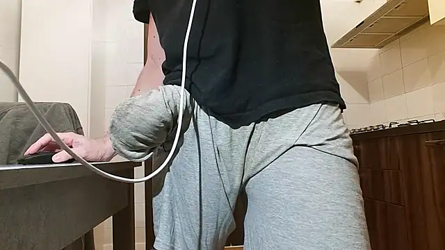 Snapshot of asa92921 chatting on November 2025 04:41:02 PM asa92921 online show from November 2025 04:41:02 PM