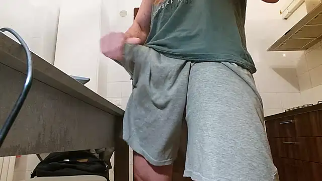 Snapshot of asa92921 chatting on December 2025 04:33:01 PM asa92921 online show from December 2025 04:33:01 PM