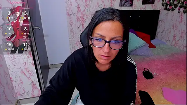 alma blue online show from February 2025 08:53:02 PM