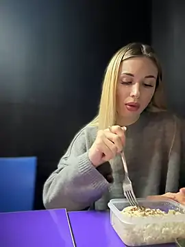 pinkstar  online show from February 2025 08:38:01 AM