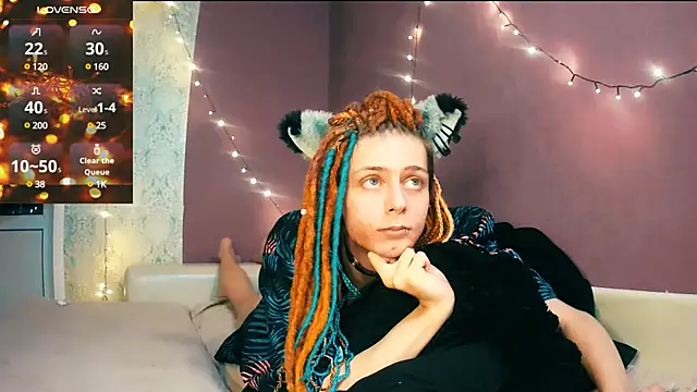 Littlepinkcat online show from December 2024 09:06:01 PM