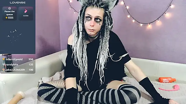 Littlepinkcat online show from February 2025 08:27:02 AM