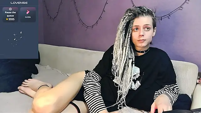 Littlepinkcat online show from March 2025 01:54:01 AM