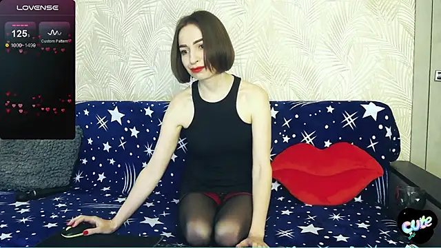 Millanorze online show from March 2025 02:04:01 AM